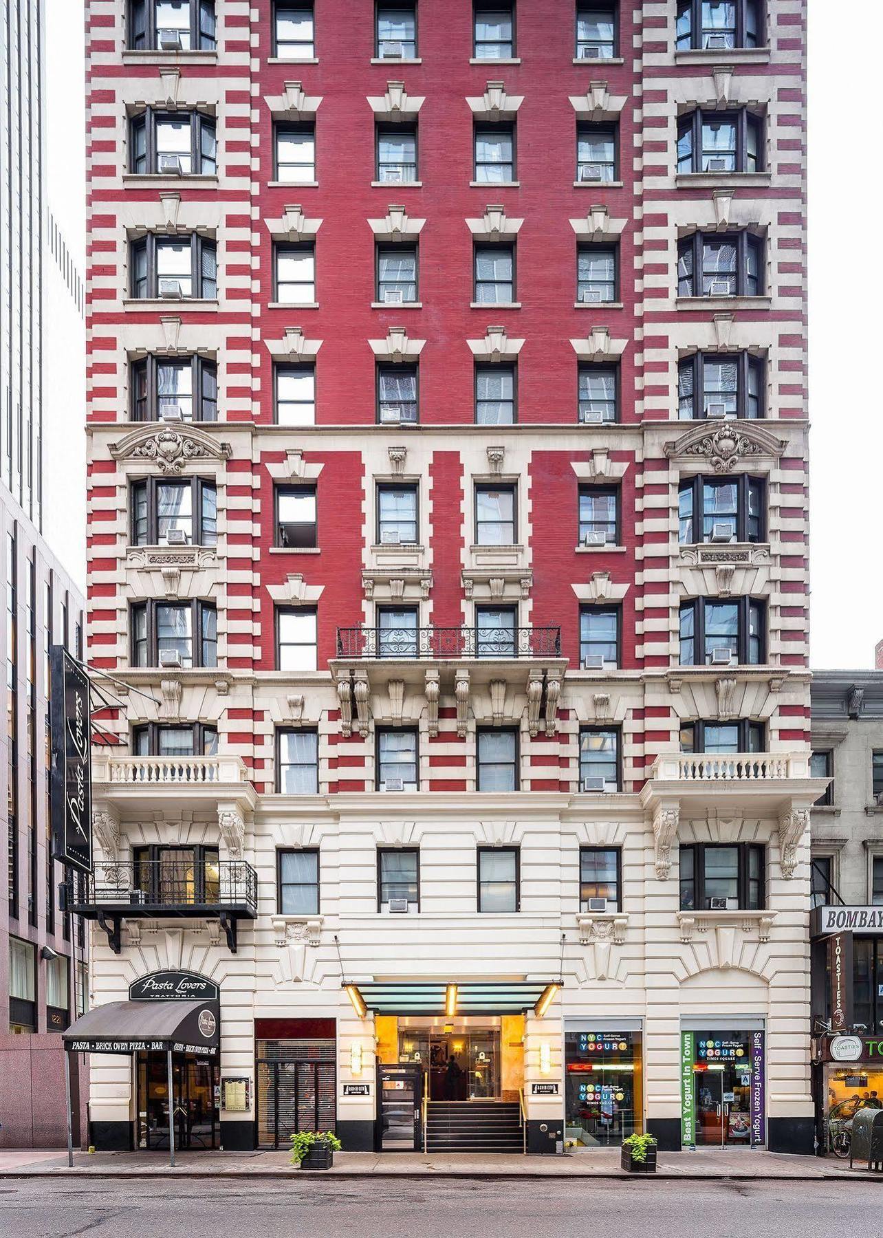 Radio City Apartments Нью-Йорк Экстерьер фото